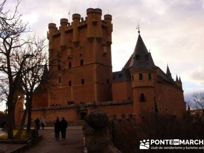 Destilería DYC y Ciudad de Segovia;parque natural fuentes carrionas;licencia federativa